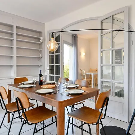 Holiday home La Maison De L'amiral By Interhome