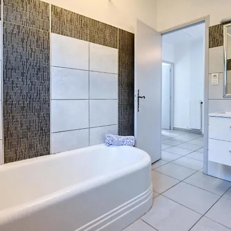 Holiday home La Maison De L'amiral By Interhome
