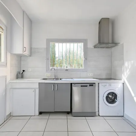 Holiday home La Maison De L'amiral By Interhome Sanary-sur-Mer